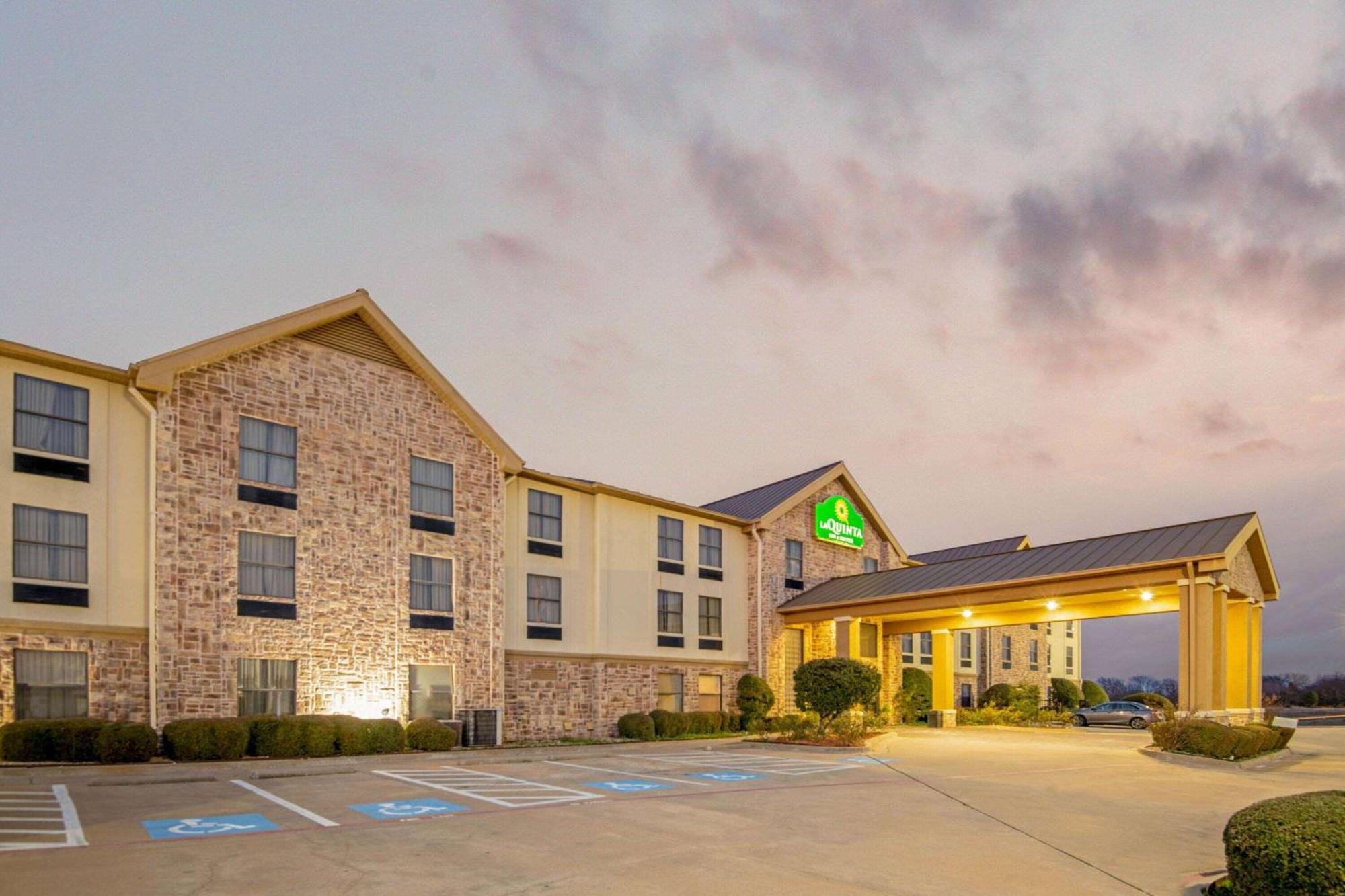 La Quinta By Wyndham Denison - North Lake Texoma Esterno foto